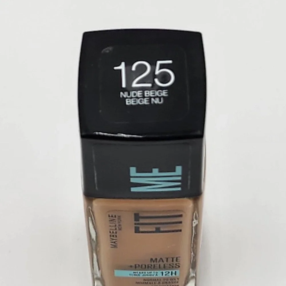 Maybelline Fit Me Matte & Poreless Foundation 125 Nude Beige 12 Hour New Sealed